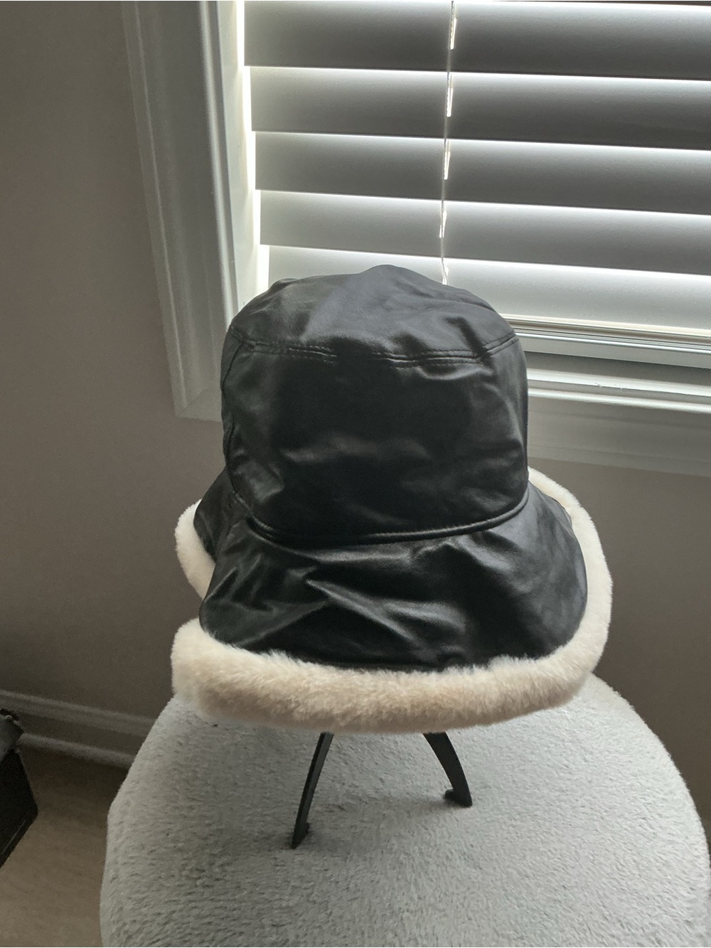 Black Faux Leather Bucket Hat with Cream Faux Fur Trim